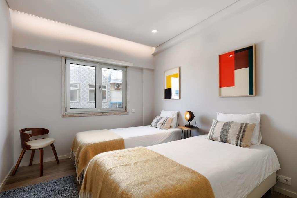 Lisbon Central Apartment With Balcony Exterior foto